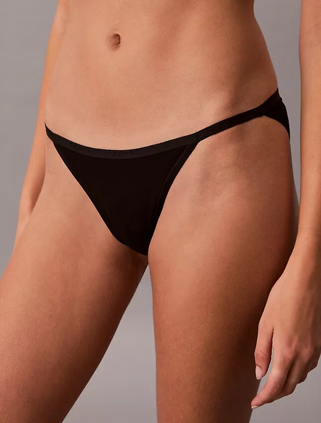 Bikini de fio dental de algodão ideal Bikini de fio dental de algodão ideal