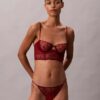 Bikini de renda floral preta da CK Black