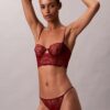 Bikini de renda floral preta da CK Black