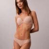 Bikini em microfibra elástica com renda Bikini em microfibra elástica com renda