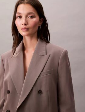 Blazer de mistura de gabardine de lã com fecho duplo