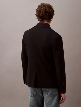 Blazer justo em gabardine de lã