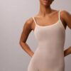 Body minimalista em malha até à coxa Body minimalista em malha até à coxa