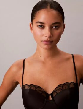Bodys de renda floral CK Black Bodys de renda floral CK Black