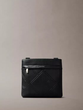 Bolsa a tiracolo com logótipo em relevo