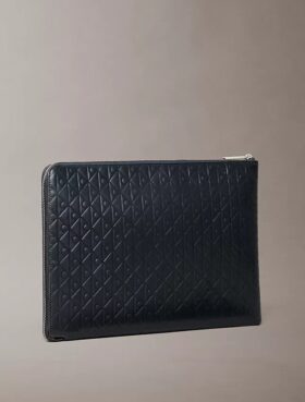 Bolsa com fecho de correr e logótipo em todo o tecido