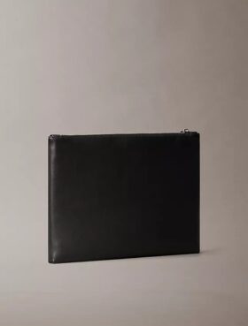 Bolsa com fecho Monologo