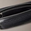 Bolsa com logótipo em todo o tecido Bolsa com logótipo em todo o tecido