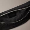Bolsa de cintura com logótipo em toda a superfície