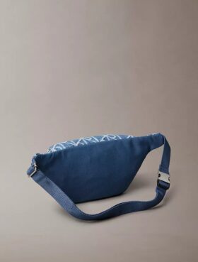 Bolsa de cintura em Denim com logótipo em todo o tecido