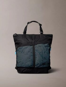 Bolsa frontal em malha para capacete