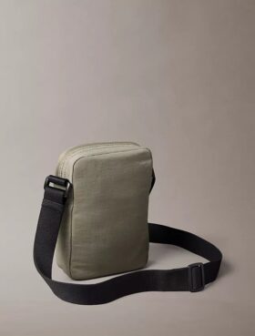 Bolsa tipo repórter em nylon