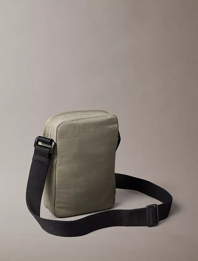 Bolsa tipo repórter em nylon Bolsa tipo repórter em nylon