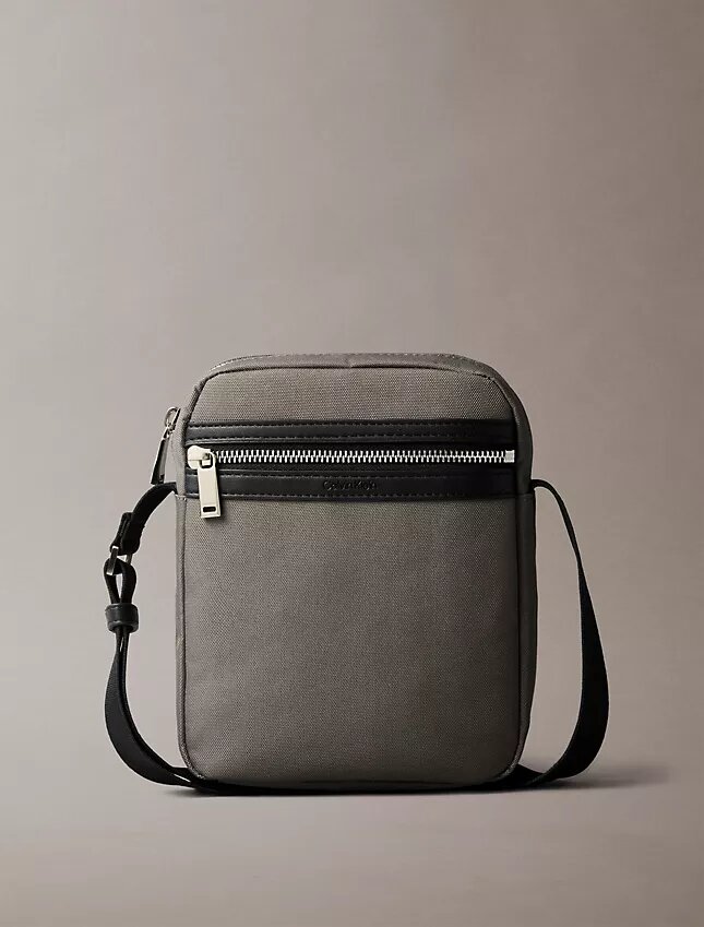 Bolsa tipo repórter estruturada Bolsa tipo repórter estruturada