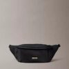 Bolsa tipo sling em nylon Bolsa tipo sling em nylon