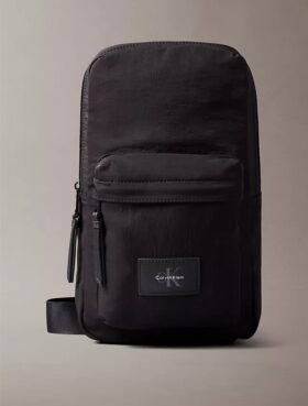Bolsa tipo sling em nylon