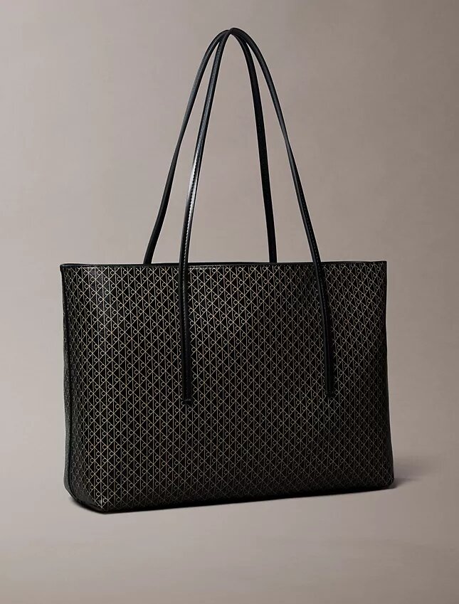 Bolsa Tote com Logótipo Emblemático em Toda a Superfície e Bolsa Bolsa Tote com Logótipo Emblemático em Toda a Superfície e Bolsa