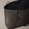 Bolsa Tote com Logótipo Emblemático em Toda a Superfície e Bolsa Bolsa Tote com Logótipo Emblemático em Toda a Superfície e Bolsa