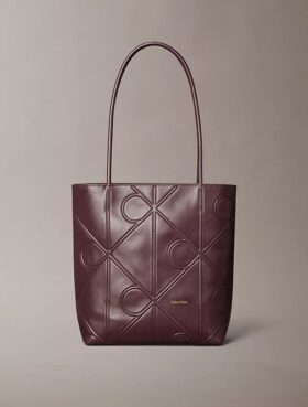 Bolsa Tote Pequena com Emblema em Relevo