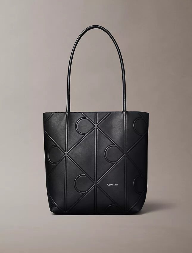 Bolsa Tote Pequena com Emblema em Relevo Bolsa Tote Pequena com Emblema em Relevo