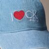 Boné de Denim com grafismo «I Love Ck» Boné de Denim com grafismo «I Love Ck»
