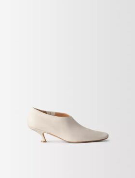Bota de cano curto em pele Anna