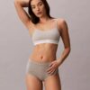 Bralette com logótipo de arquivo e forro leve Bralette com logótipo de arquivo e forro leve