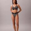 Bralette em microfibra elástica com Monogram gráfico e forro leve Bralette em microfibra elástica com Monogram gráfico e forro leve
