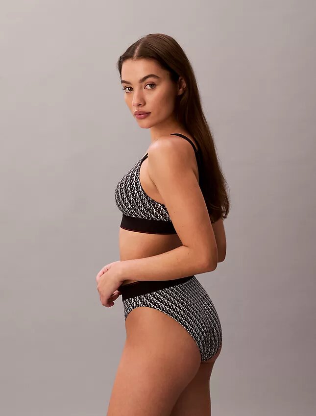 Bralette em microfibra elástica com Monogram gráfico e forro leve Bralette em microfibra elástica com Monogram gráfico e forro leve