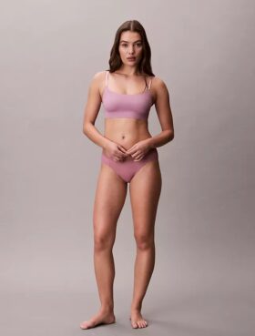 Bralette sem aro e com forro leve Invisibles Bralette sem aro e com forro leve Invisibles