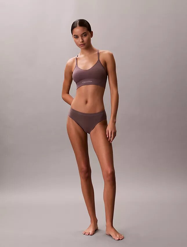 Bralette sem costuras em Microfiber com canelado e forro leve Bralette sem costuras em Microfiber com canelado e forro leve