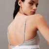 Bralette triangular com fecho frontal, ligeiramente forrada, em algodão e Modal