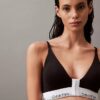 Bralette triangular com fecho frontal, ligeiramente forrada, em algodão e Modal