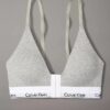 Bralette triangular com fecho frontal, ligeiramente forrada, em algodão e Modal