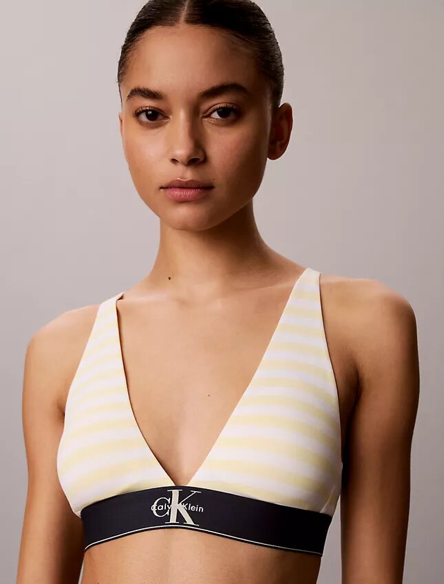 Bralette triangular com forro leve, em microfibra elástica com Monogram gráfico Bralette triangular com forro leve, em microfibra elástica com Monogram gráfico