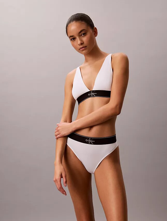 Bralette triangular com forro leve, em microfibra elástica com Monogram gráfico Bralette triangular com forro leve, em microfibra elástica com Monogram gráfico