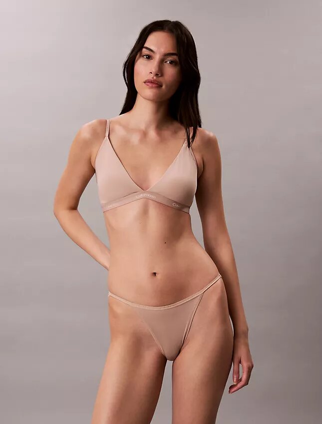 Bralette triangular com forro leve Form to Body Bralette triangular com forro leve Form to Body