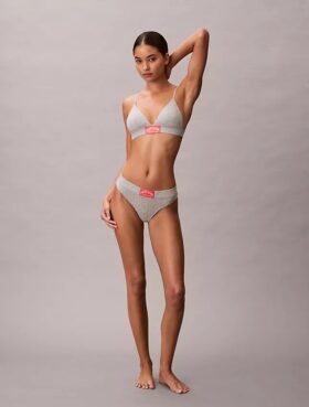 Bralette triangular Heritage Classic em Cotton Stretch com forro leve Bralette triangular Heritage Classic em Cotton Stretch com forro leve