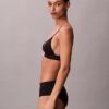 Bralette triangular Heritage Classic em Cotton Stretch com forro leve Bralette triangular Heritage Classic em Cotton Stretch com forro leve