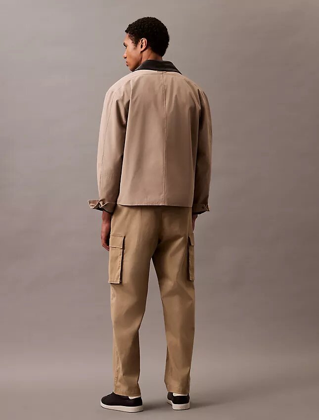 Calças cargo de corte reto em algodão Cotton Stretch Calças cargo de corte reto em algodão Cotton Stretch