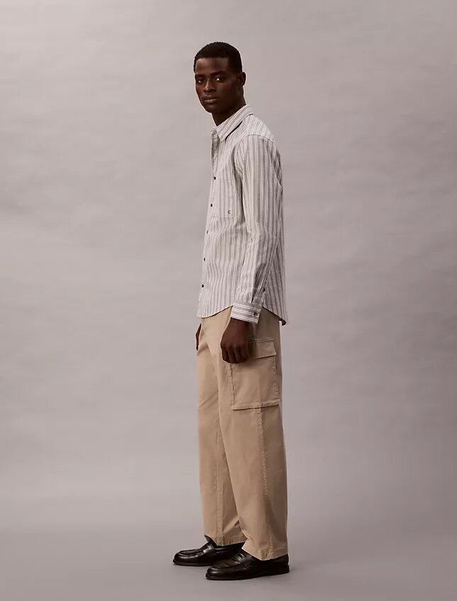 Calças cargo de corte reto em algodão Cotton Stretch Calças cargo de corte reto em algodão Cotton Stretch