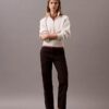 Calças chino de corte reto em algodão Cotton Stretch Calças chino de corte reto em algodão Cotton Stretch