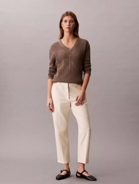 Calças chino de corte reto em algodão Cotton Stretch