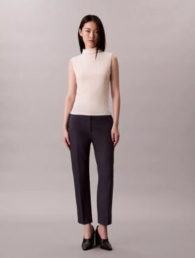 Calças chino de corte reto em algodão Cotton Stretch