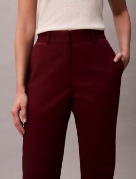 Calças chino de corte reto em algodão Cotton Stretch
