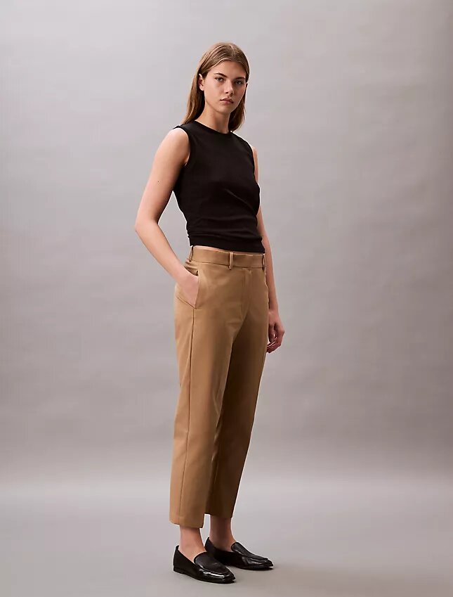 Calças chino de corte reto em algodão Cotton Stretch Calças chino de corte reto em algodão Cotton Stretch