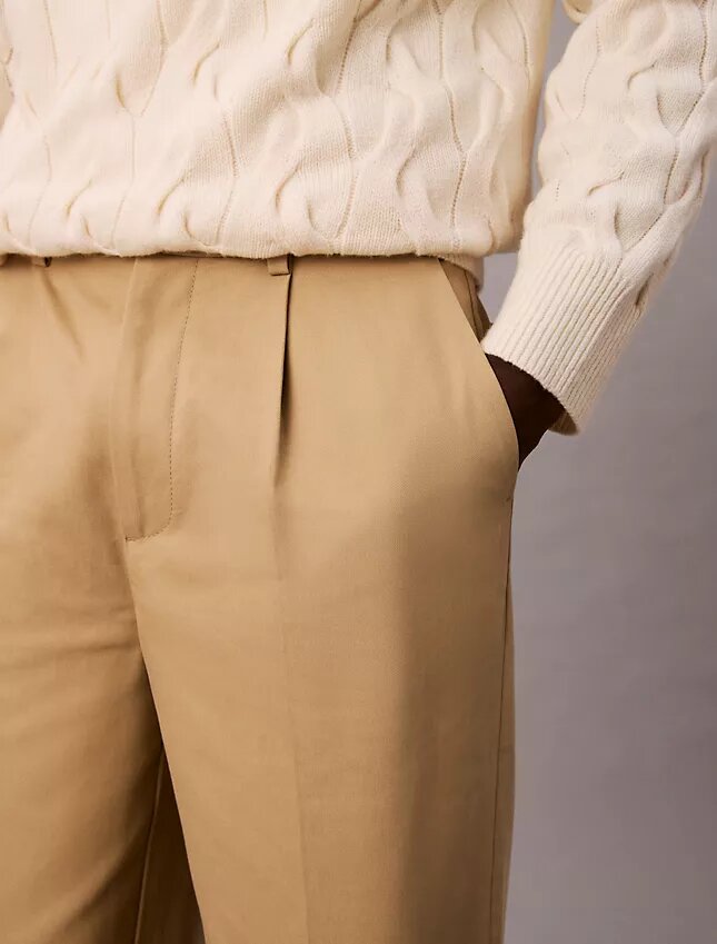 Calças Chino Retas com Pregas dos Anos 90s Straight Calças Chino Retas com Pregas dos Anos 90s Straight