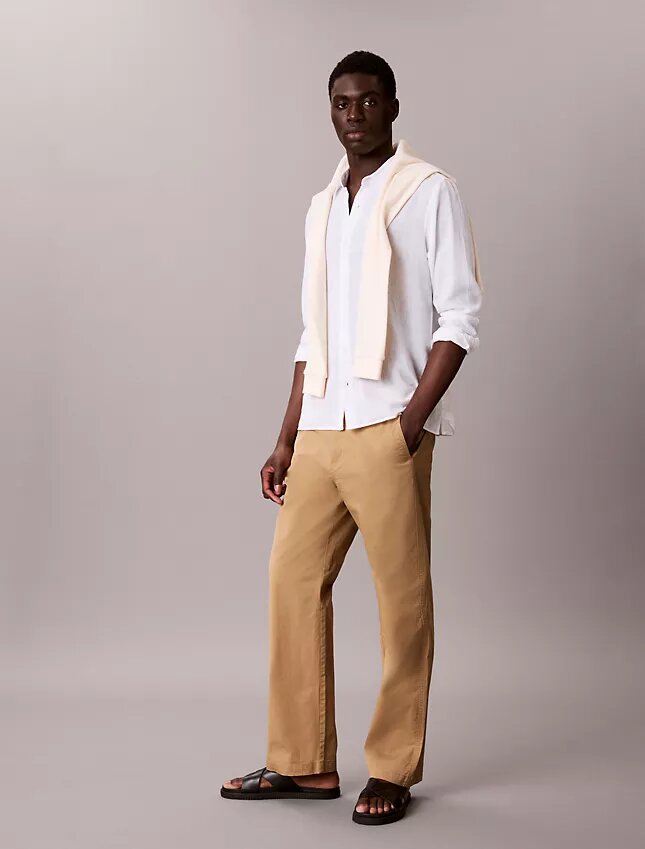 Calças chino retas em algodão Cotton Stretch 90s Straight Calças chino retas em algodão Cotton Stretch 90s Straight