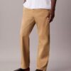 Calças chino retas em algodão Cotton Stretch 90s Straight Calças chino retas em algodão Cotton Stretch 90s Straight