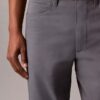 Calças de 5 bolsos com corte reto elástico padrão Calças de 5 bolsos com corte reto elástico padrão